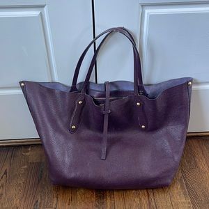 Annabel Ingall large tote bag. Color: purple